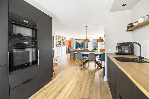 Medium property photo - Libelsingel 69, 2492 RC Den Haag